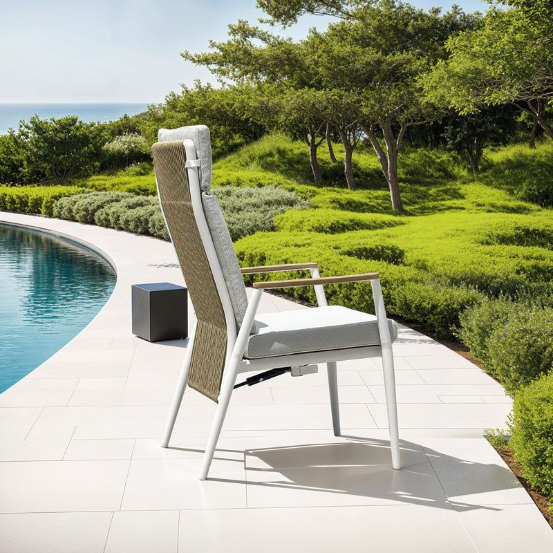 Gravity Reclining Armchair